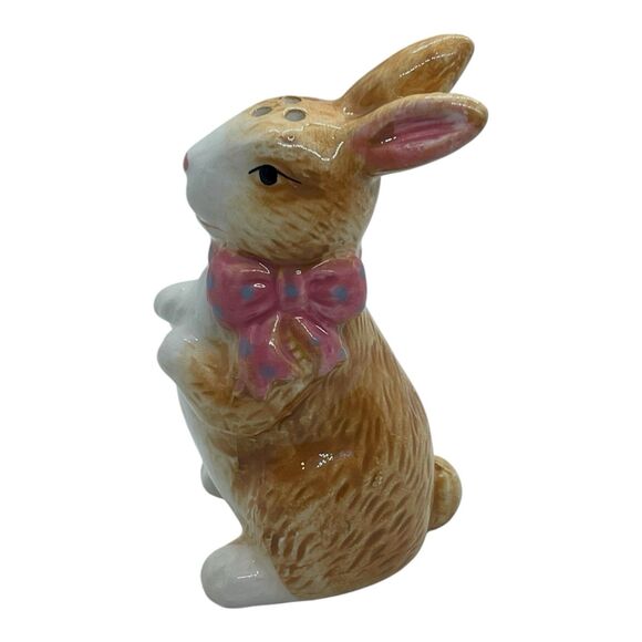 Vintage Brown Bunnies with Pink & Blue Bow around Neck Salt and Pepper Shakers - Picture 8 of 16